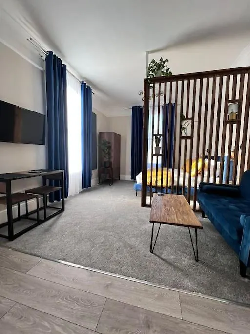 Norton House Apartment Brighton
